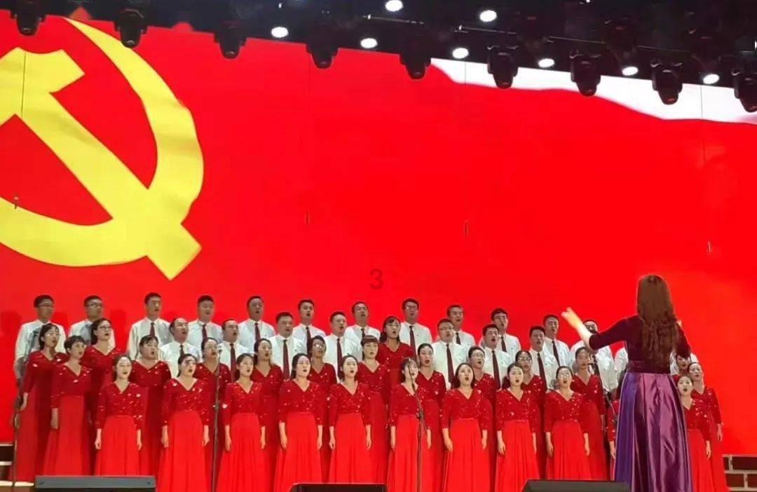 excel怎么复制一个一模一样的表格游戏画面