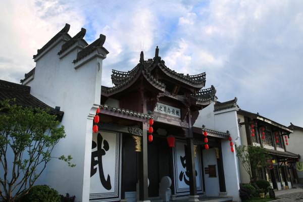 青海省大通回族土族自治县发布森林（草原）火险黄色预警
